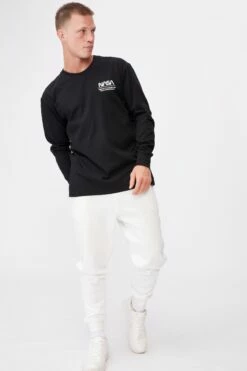 Tbar Collab Long Sleeve T-Shirt LCN NAS BLACK/NASA-CHEST WORM LOGO 10 Tbar Collab Long Sleeve T-Shirt LCN NAS BLACK/NASA-CHEST WORM LOGO -Mens Clothing Store 3610765 01 3