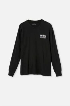 Tbar Collab Long Sleeve T-Shirt LCN NAS BLACK/NASA-CHEST WORM LOGO 8 Tbar Collab Long Sleeve T-Shirt LCN NAS BLACK/NASA-CHEST WORM LOGO -Mens Clothing Store 3610765 01 5