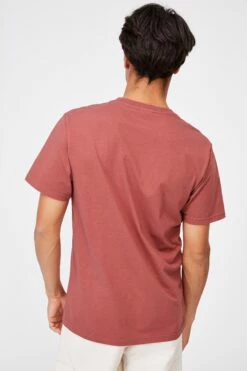 Tbar Collab Character T-Shirt LCN DIS OX BLOOD/MICKEY MOUSE-METALLIC -Mens Clothing Store 3610941 03 4