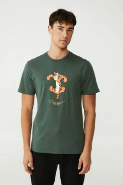 Tbar Collab Character T-Shirt LCN DIS OX BLOOD/MICKEY MOUSE-METALLIC -Mens Clothing Store 3610941 24 2