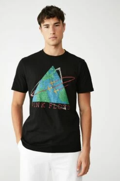 Tbar Collab Music T-Shirt LCN PRO BLACK/METALLICA - LOGO -Mens Clothing Store 3610943 69 2