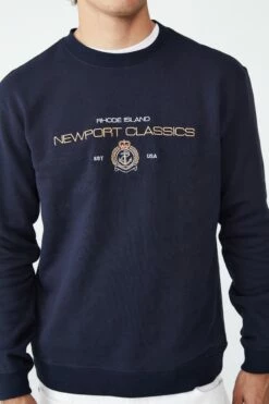 Graphic Crew Fleece LIGHT GREY MARLE/NYC FOOTBALL -Mens Clothing Store 3610947 21 4