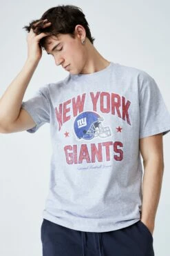 Active Collab Oversized T-Shirt LCN NFL BONE/NFL - RAIDERS HELMET FADE -Mens Clothing Store 3611126 15 2