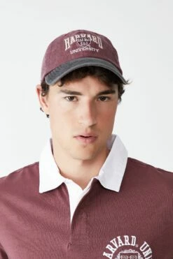 License Vintage Strap Back Cap LCN HAR WHITE/BURGUNDY HARVARD UNIVERSITY -Mens Clothing Store 3611138 08 2