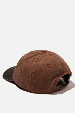 License Vintage Strap Back Cap LCN HAR WHITE/BURGUNDY HARVARD UNIVERSITY -Mens Clothing Store 3611138 09 3