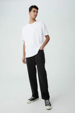 Loose Fit Jean WORN IN BLACK -Mens Clothing Store 3611160 03 5