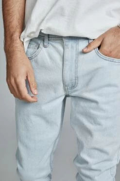 Super Skinny Jean LIGHT BLUE -Mens Clothing Store 3611172 01 3