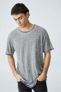 Curved Hem T-Shirt MILITARY BURNOUT -Mens Clothing Store 3611287 03 2