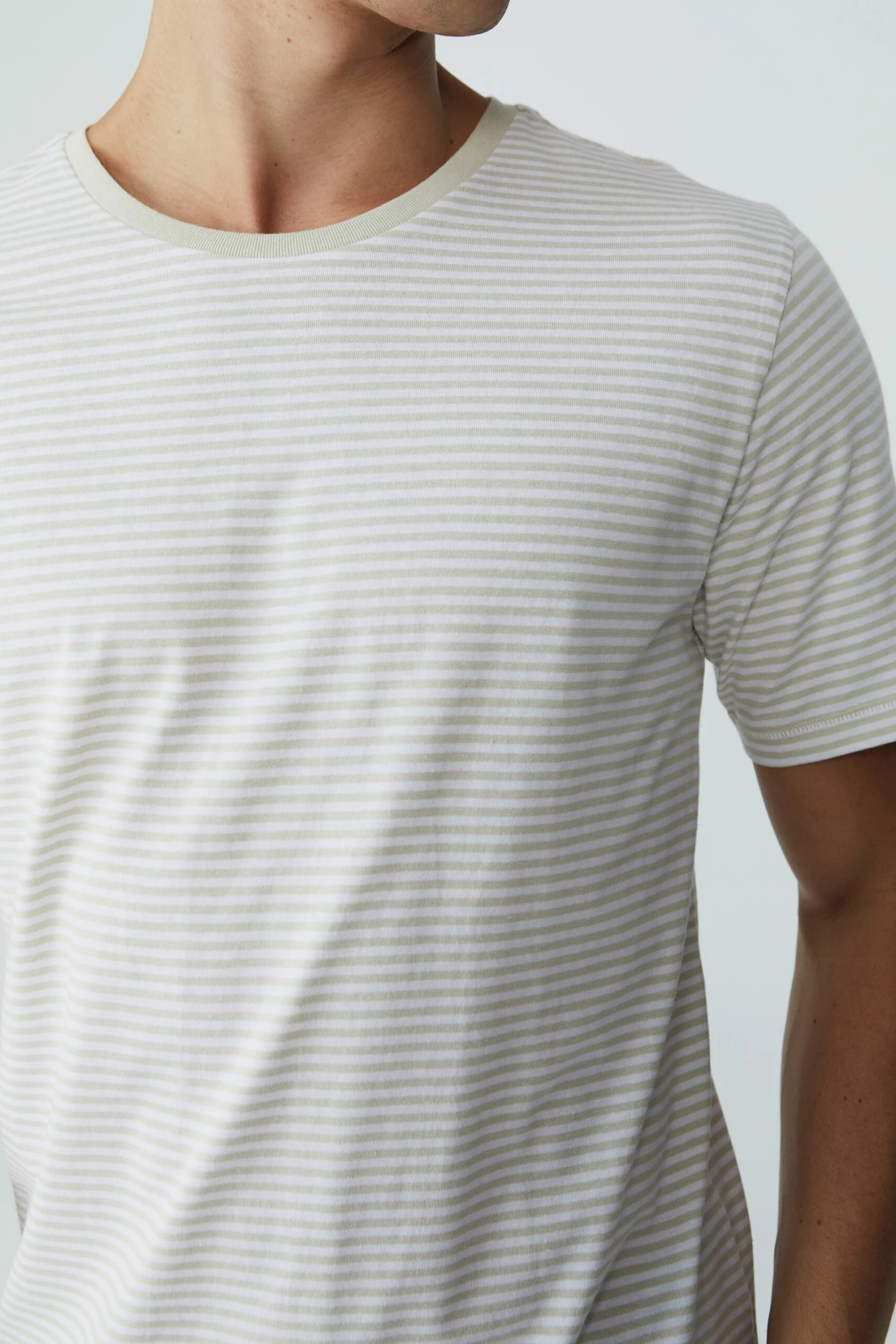 Curved Hem T-Shirt TONAL SAND STRIPE 8 Curved Hem T-Shirt TONAL SAND STRIPE - Image 8