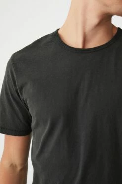 Curved Hem T-Shirt HAPPY LAVENDER ACID -Mens Clothing Store 3611326 01 4