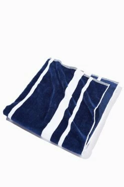 Mens Jacquard Textured Towel LCN YALE -Mens Clothing Store 3611502 05 1