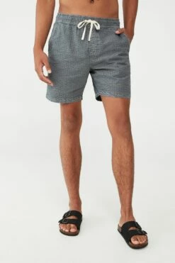 Easy Short DUSTY LAVENDER SEERSUCKER