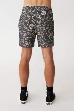 Sea Shepherd Walk Short LCN SEA BANANA -Mens Clothing Store 3611613 04 3