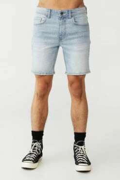 Straight Short VAPOUR BLUE