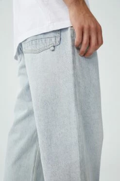 Loose Fit Jean SUNDAY BLUE -Mens Clothing Store 3611671 01 5