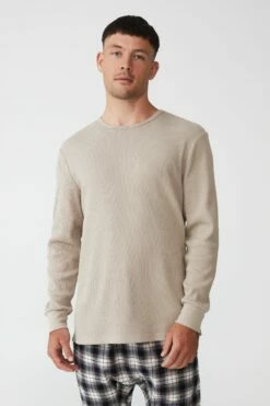 Textured Long Sleeve Tshirt GREY SAND WAFFLE -Mens Clothing Store 3611693 02 2