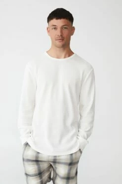 Textured Long Sleeve Tshirt GREY SAND WAFFLE -Mens Clothing Store 3611693 03 2