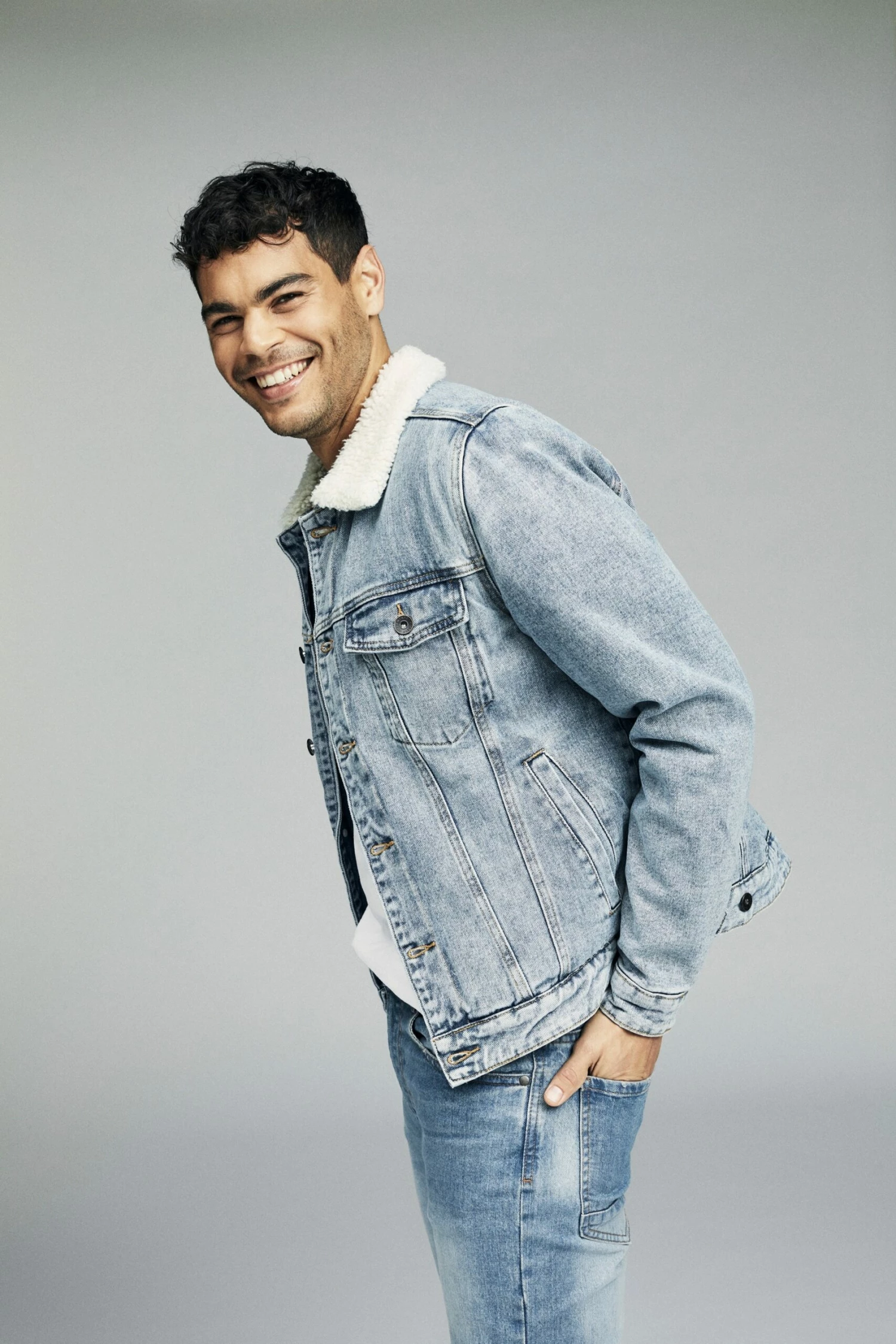 Borg Denim Jacket DISTRESSED BLUE 4 Borg Denim Jacket DISTRESSED BLUE - Image 4