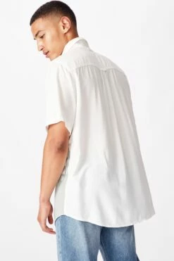 Short Sleeve Resort Shirt INDO FLORAL -Mens Clothing Store 362715 70 3