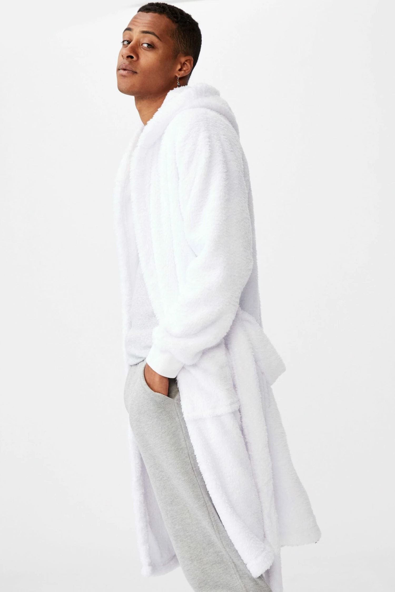 Mens Plush Gown WHITE 4 Mens Plush Gown WHITE - Image 4