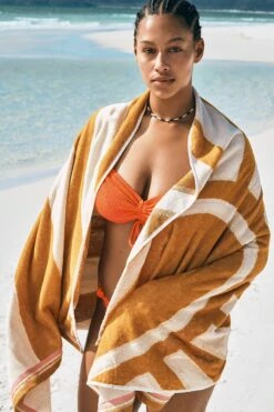 Bondi Rectangle Towel BUBBLEGUM BILLIE GEO -Mens Clothing Store 425113 88 2