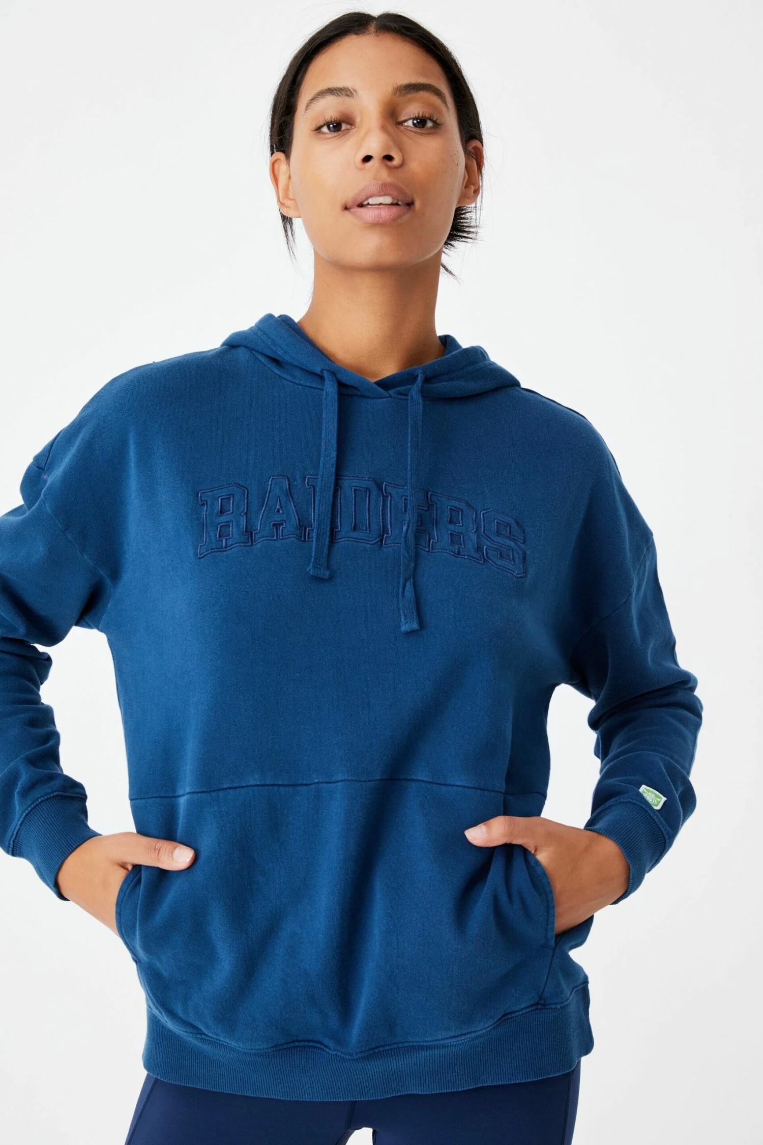 Nrl Womens Embroidered Pocket Hoodie BULLDOGS 5 Nrl Womens Embroidered Pocket Hoodie BULLDOGS - Image 5