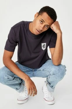 Afl Mens Crackle Badge Tee CARLTON -Mens Clothing Store 9630355 03 2
