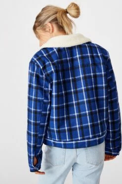 Nrl Womens Sherpa Jacket BULLDOGS -Mens Clothing Store 9801286 02 3